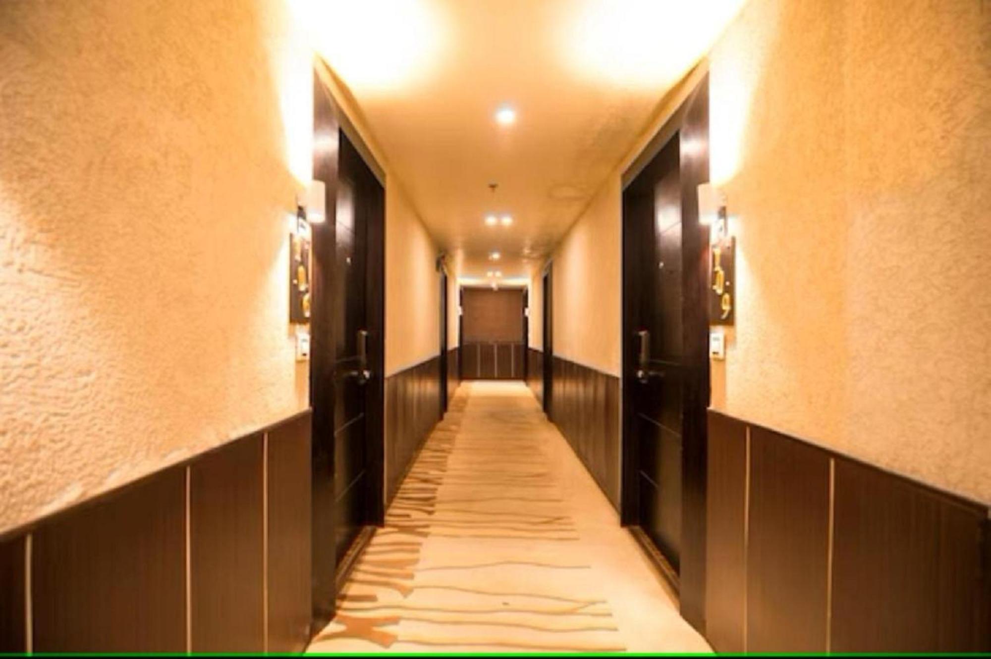 Hotel Suncity & Restaurant Hisār Kültér fotó