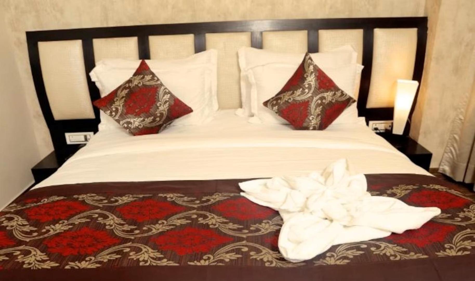 Hotel Suncity & Restaurant Hisār Kültér fotó